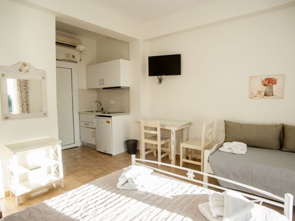 Musses Triple Room with Garden View